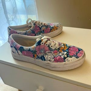 VANS floral print shoes - size 6 women’s